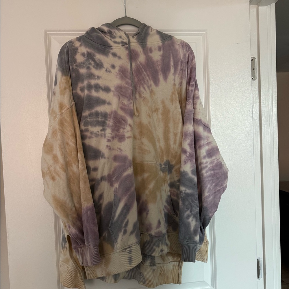 American Eagle Outfitters Tie-Dye Hoodie - Purple and Tan